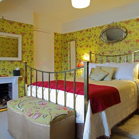 Victoria House Hotell Church Stretton Eksteriør bilde