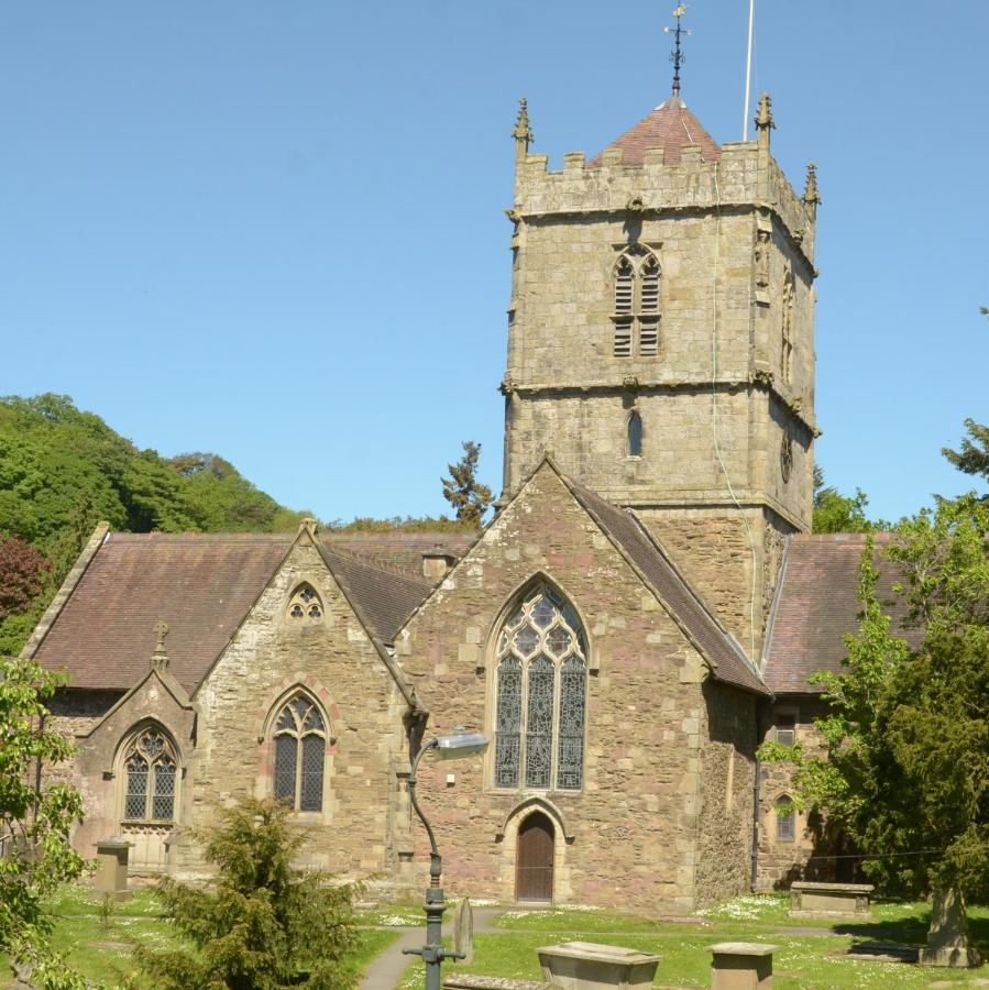 Victoria House Hotell Church Stretton Eksteriør bilde