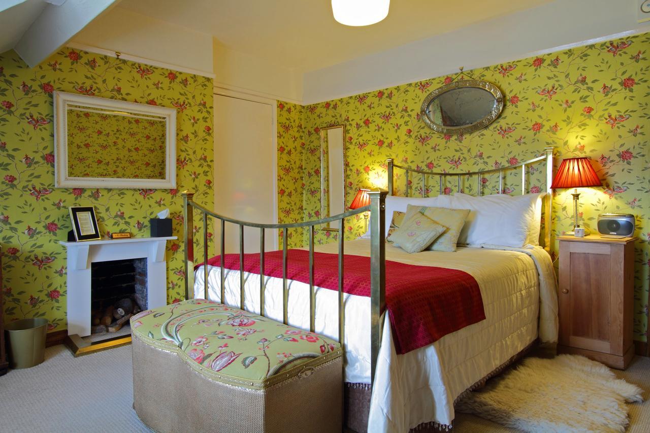 Victoria House Hotell Church Stretton Eksteriør bilde